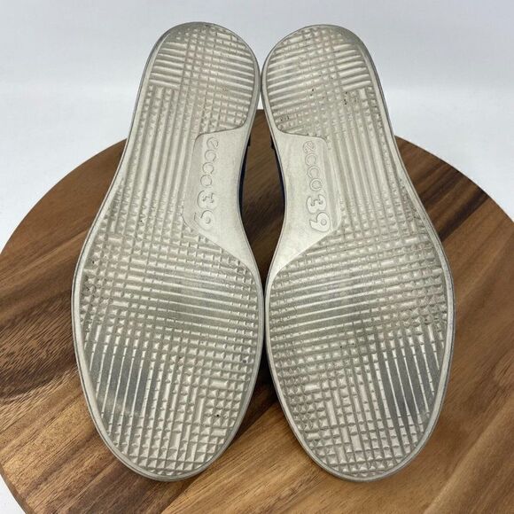 Ecco Men's Collin 2.0 Loafer Size 5-5.5 Slip On Blue Shoe Perforated Leather - Picture 6 of 8